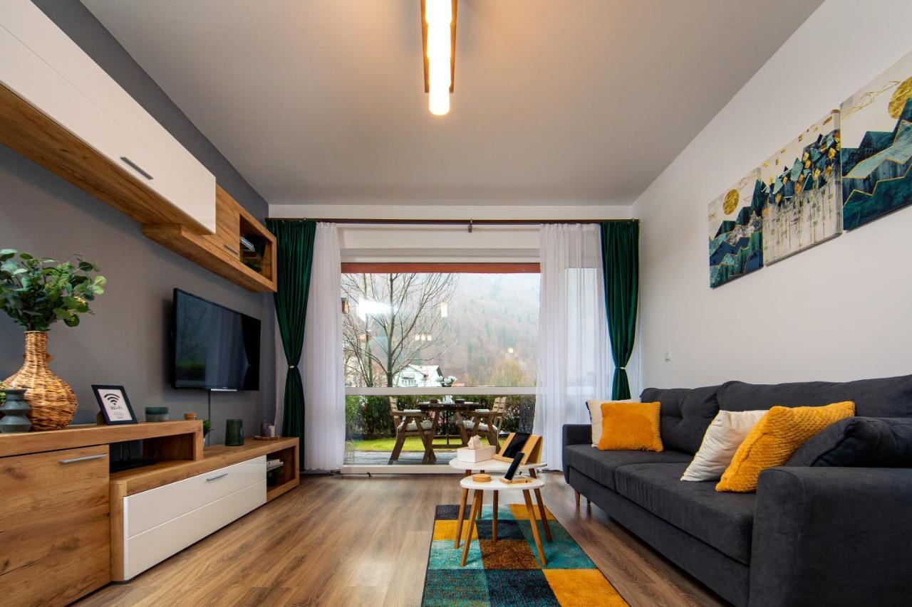 Home & Garden With Stunning View Sinaia Exteriör bild
